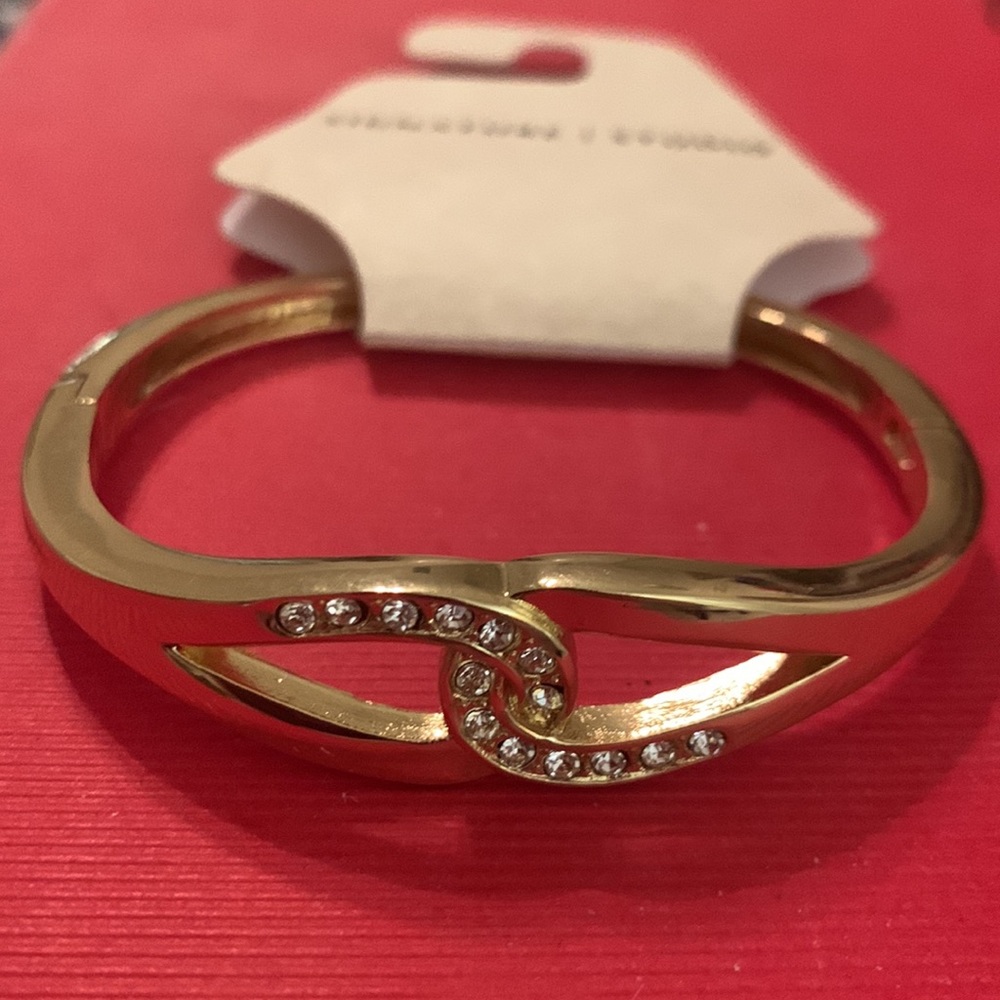 Signature Studio Gold Infinity Bracelet